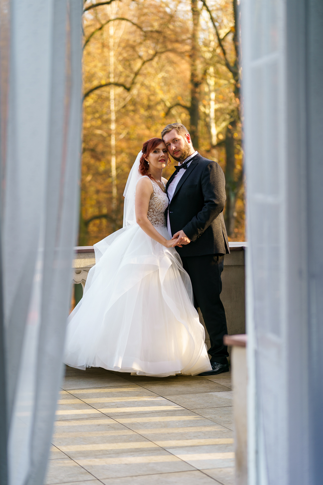 Pałac Kawalera o zachodzie słońca — plener ślubny – fotograf Częstochowa