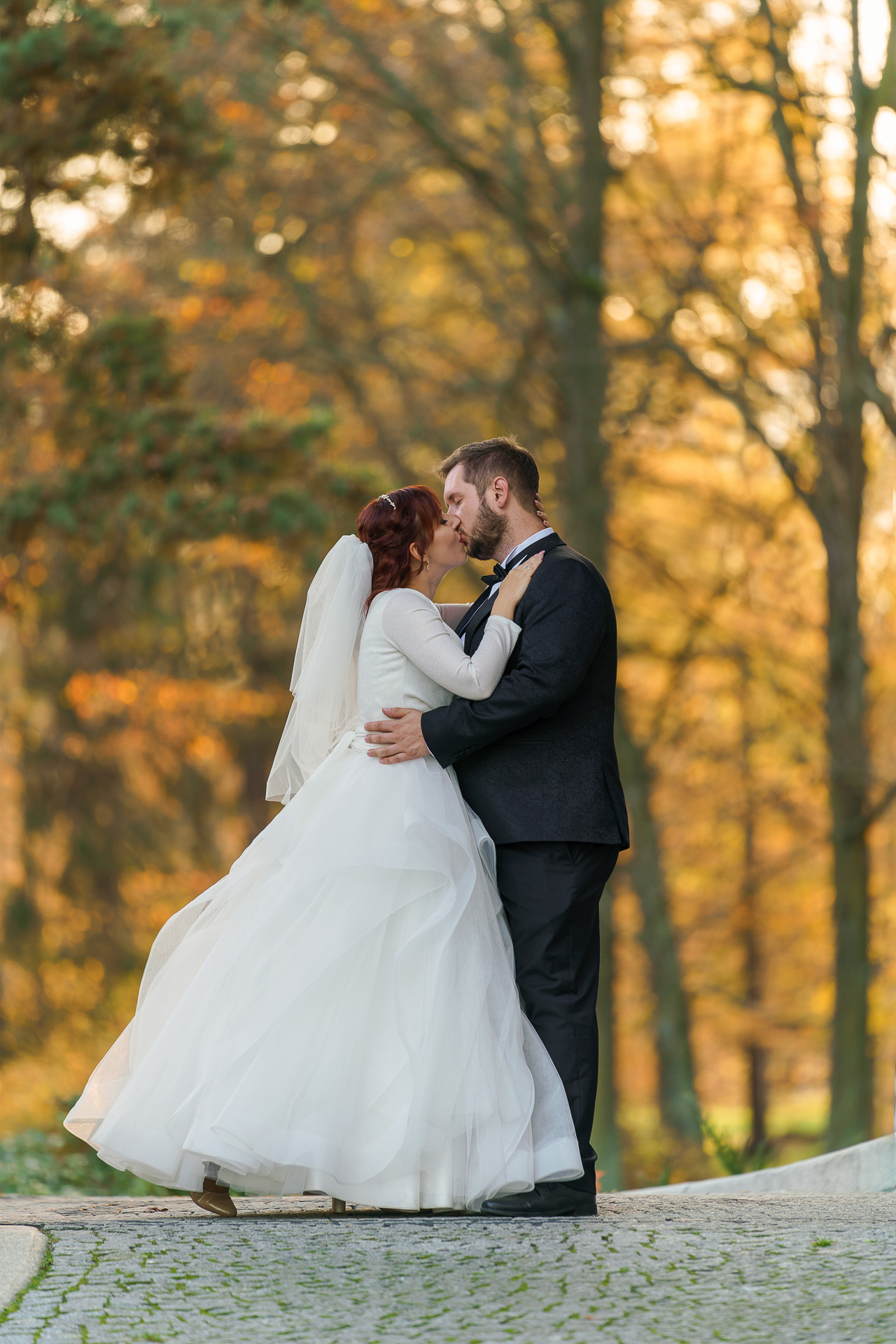 Pałac Kawalera o zachodzie słońca — plener ślubny – fotograf Częstochowa